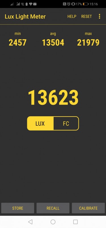 Screenshot_20211214_151615_com.doggoapps.luxlight.jpg
